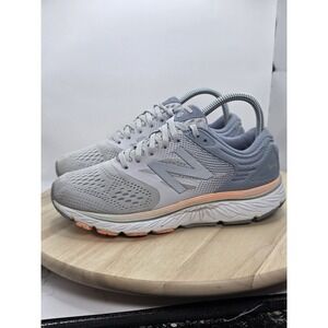 Women's size 7 D - New Balance W940GP4 Running‎ Shoes Grey/Pink Preowned Wide